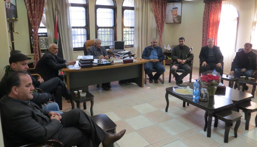  تشكيل لجنة مشتركة لتنظيم السوق التجاري في جنين